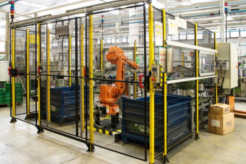 paletyzacja robotem przemysłowym